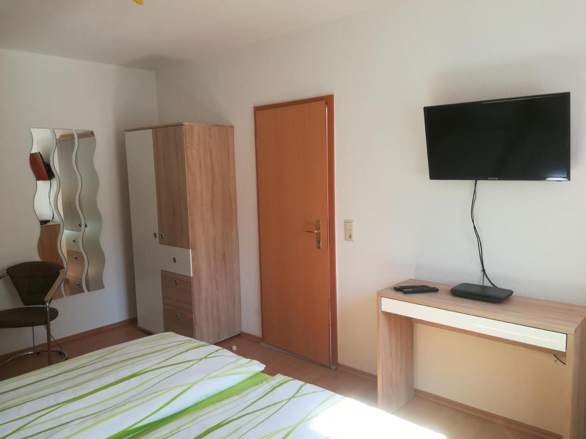 Homestay Duene *